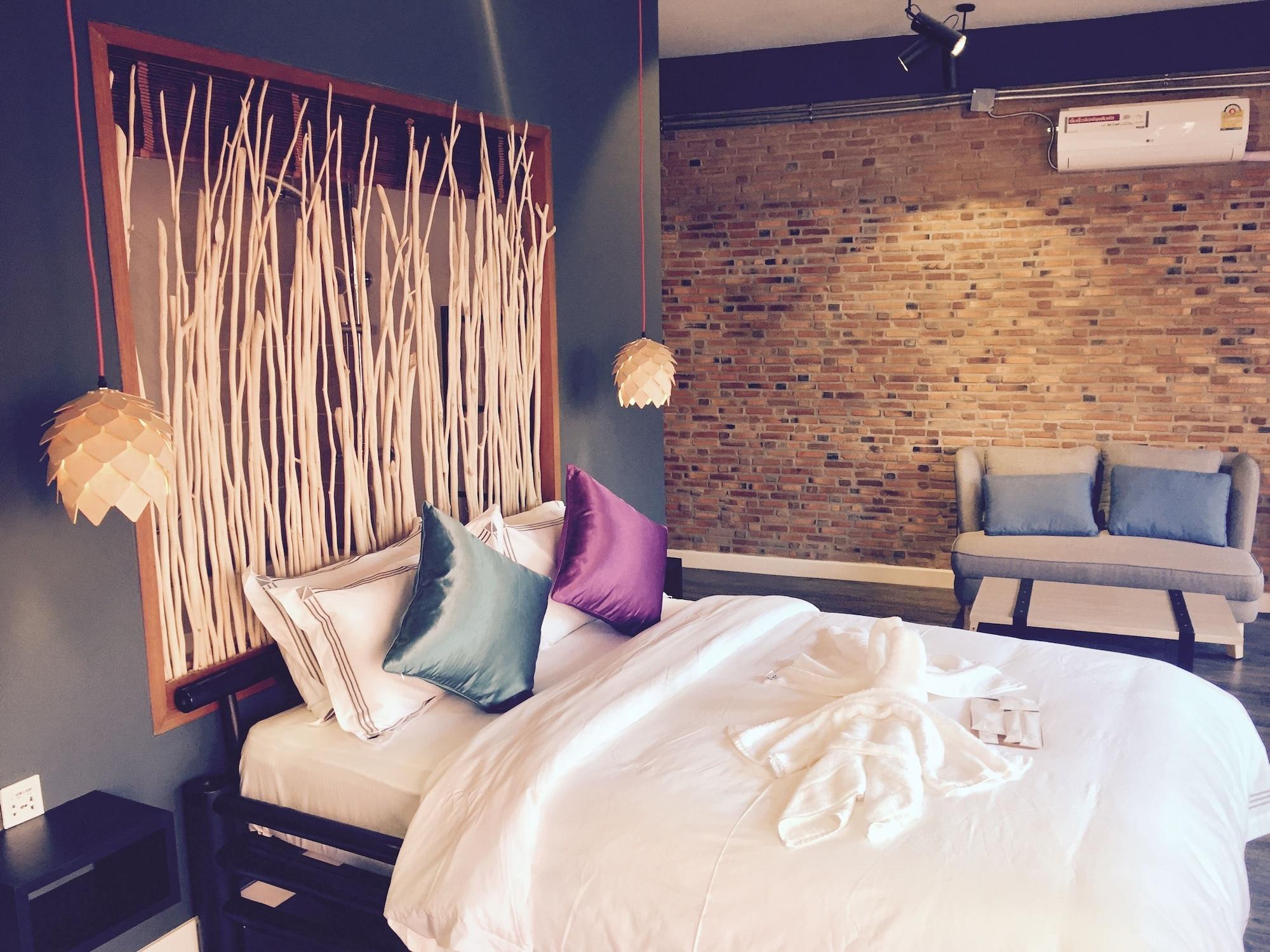 Joyful Thai Boutique Hotel Чиангмай Экстерьер фото