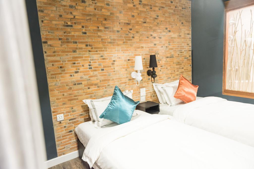 Joyful Thai Boutique Hotel Чиангмай Экстерьер фото